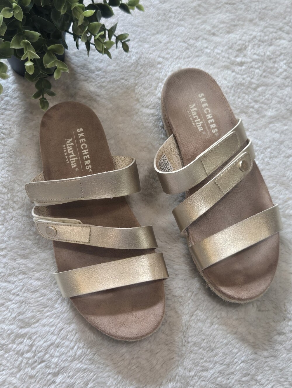 Skechers x Martha Stewart Metallic Gold Breezie Strappy Resort Slide Sandals, 8